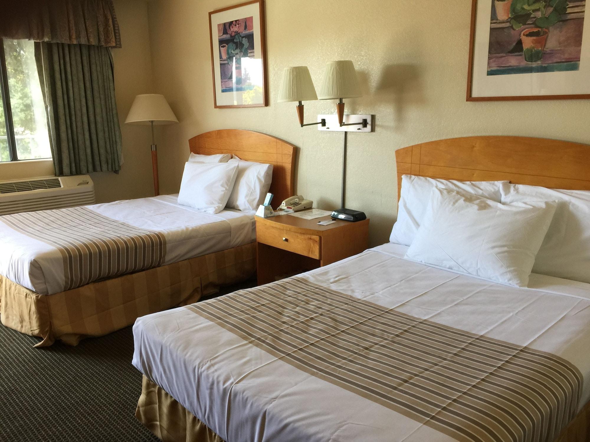 Fresno Inn Bagian luar foto
